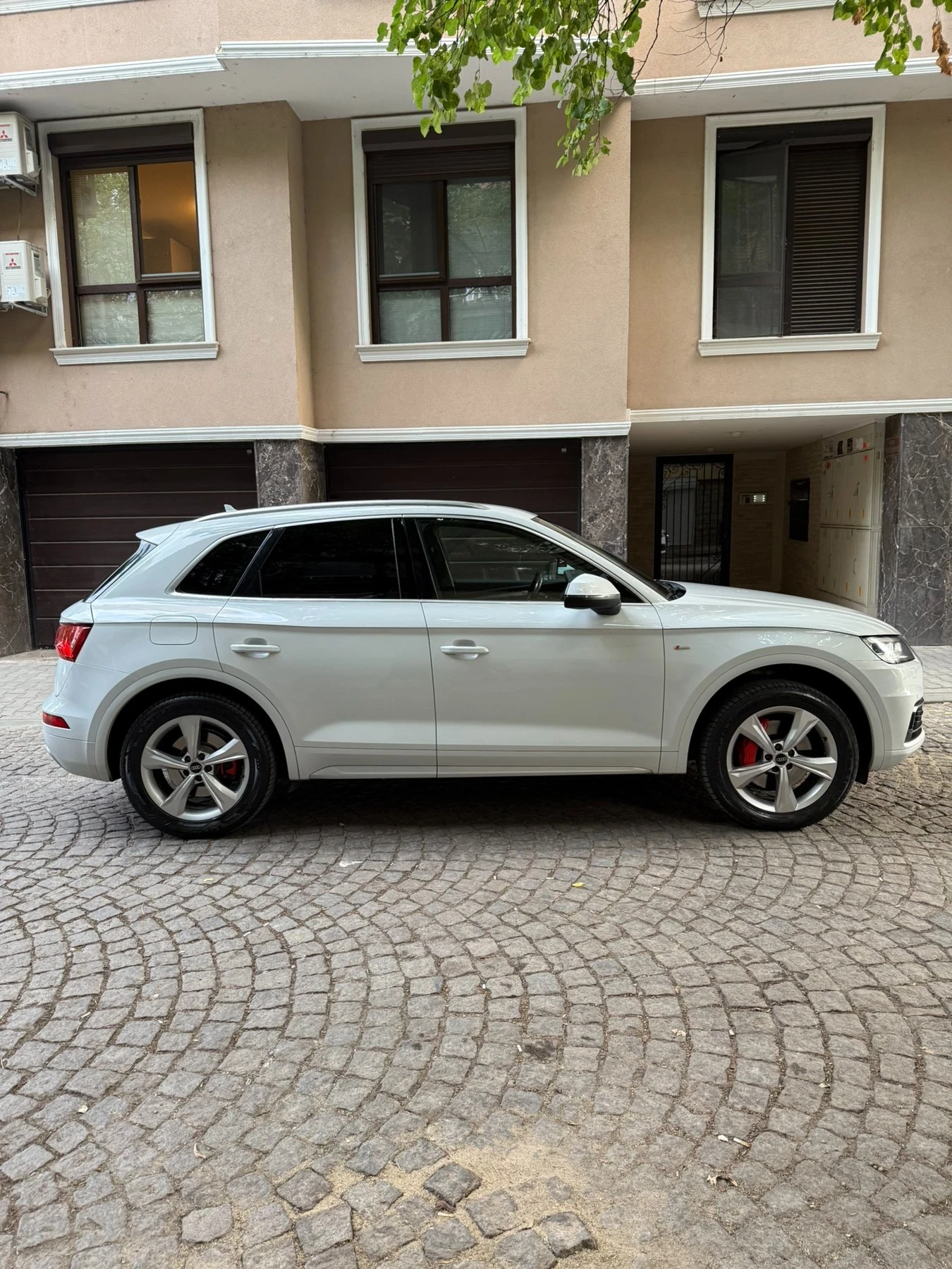 Audi Q5 3.0, снимка 14 - Автомобили и джипове - 56222152