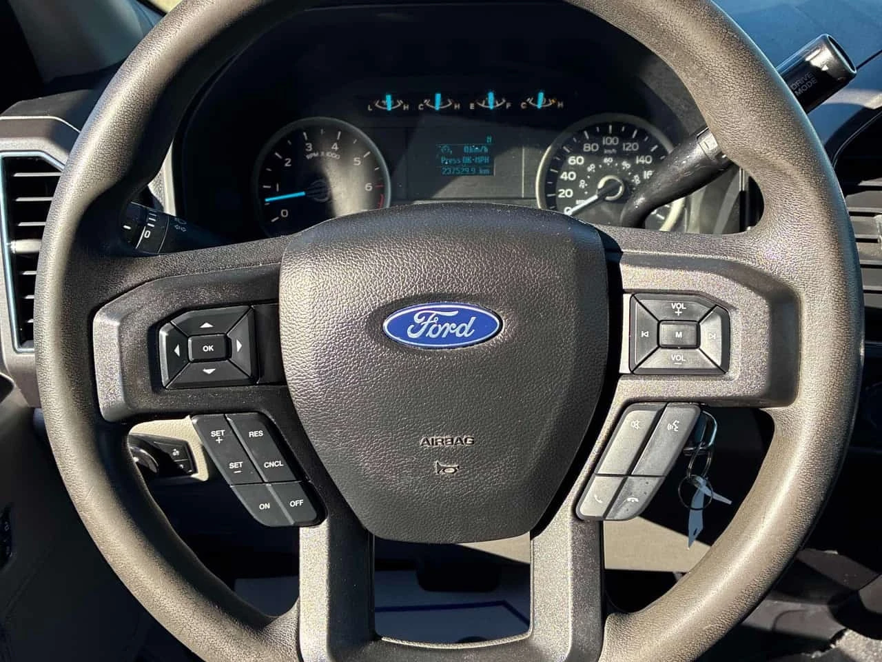 Ford F150 XLT 4WD SuperCrew 6.5' Box * ��������������� | Mobile.bg � ����������� 17