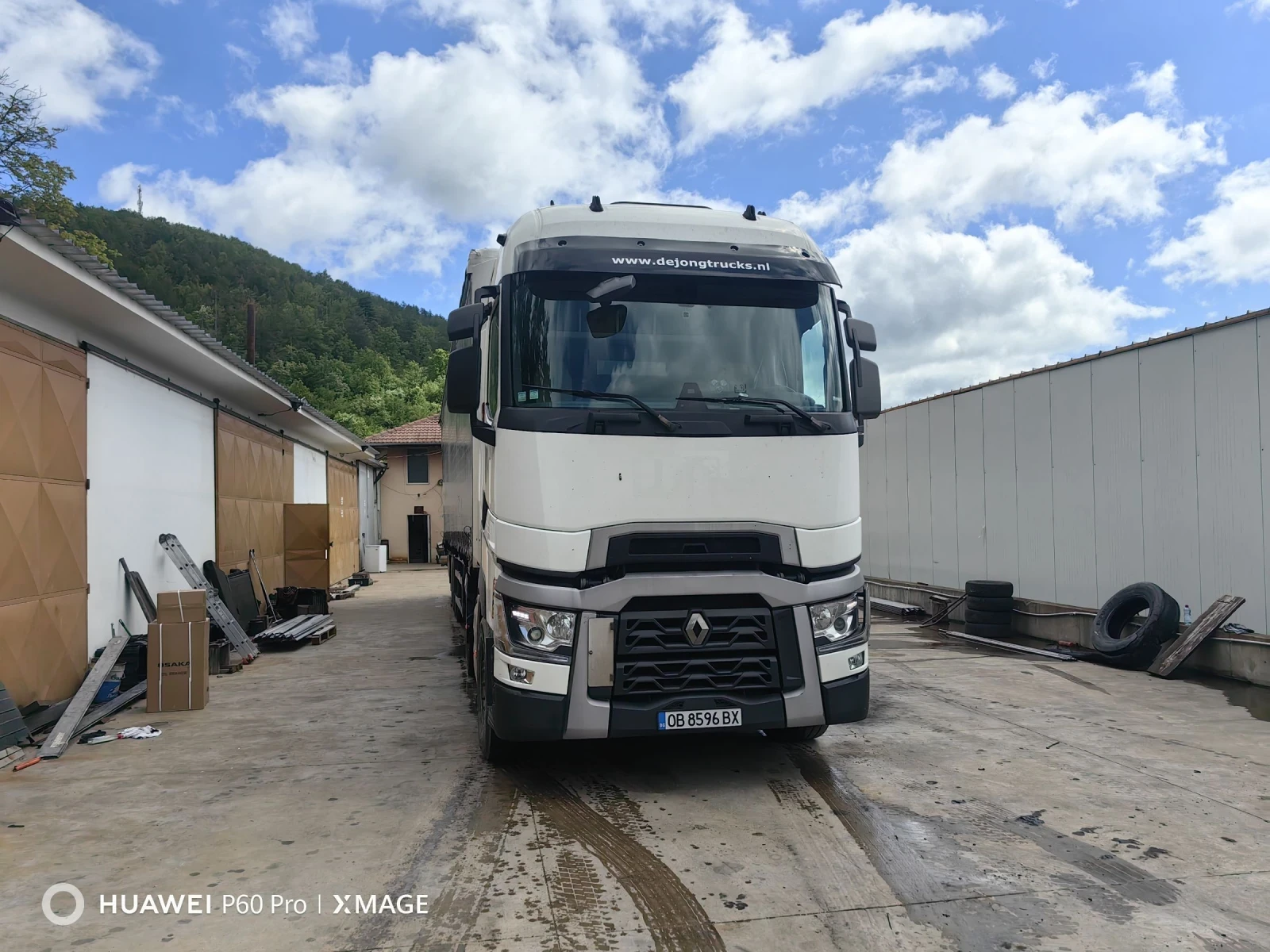 Renault T 13L