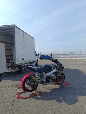 ������ Suzuki Gsxr