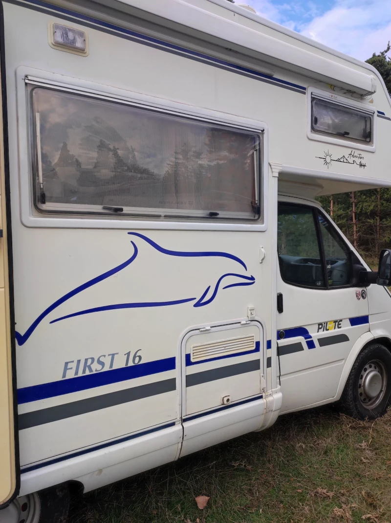 Кемпер Ford Transit , снимка 5 - Каравани и кемпери - 52307901