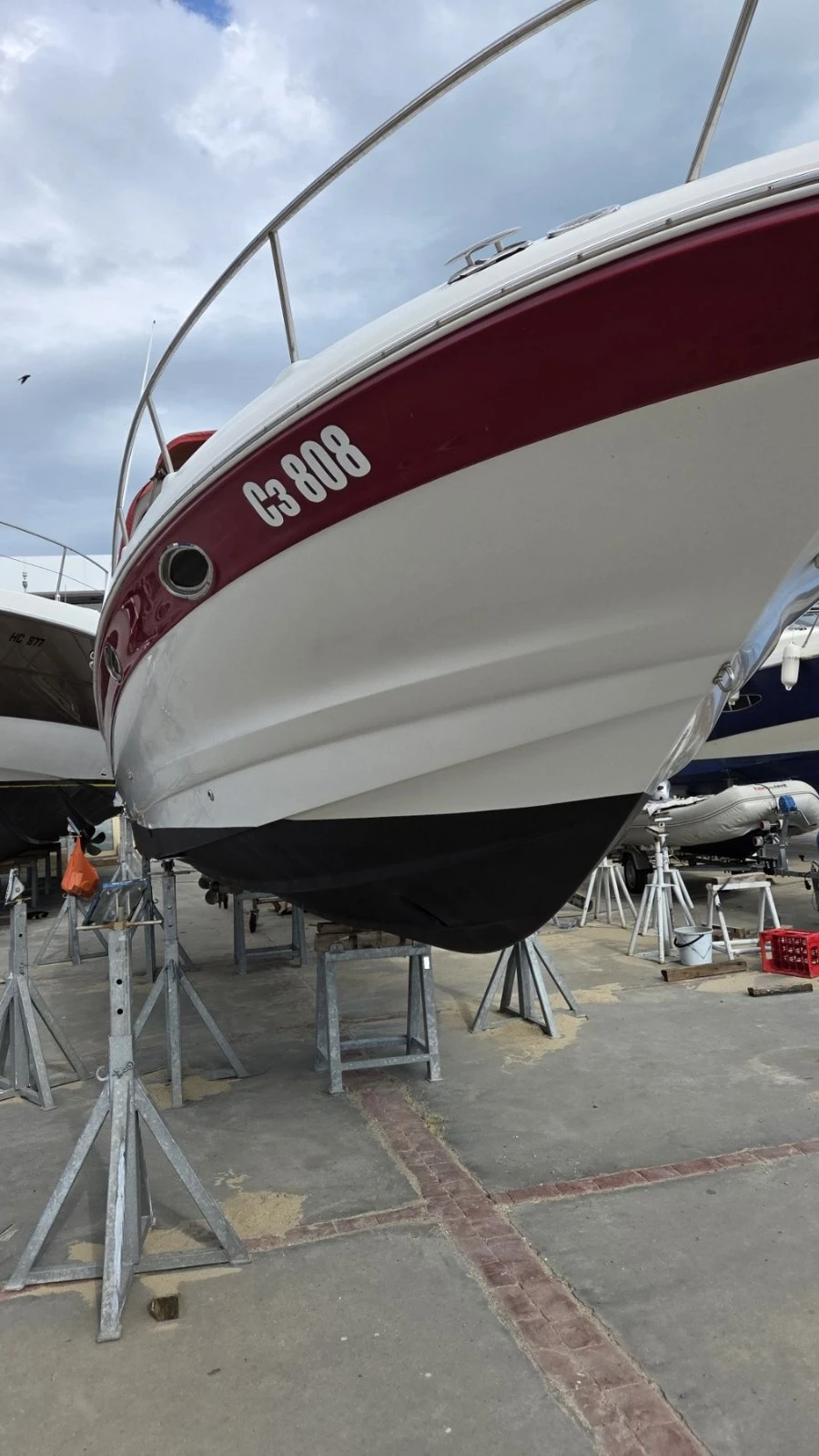Моторна яхта Crownline 315SCR, снимка 2 - Воден транспорт - 56123624