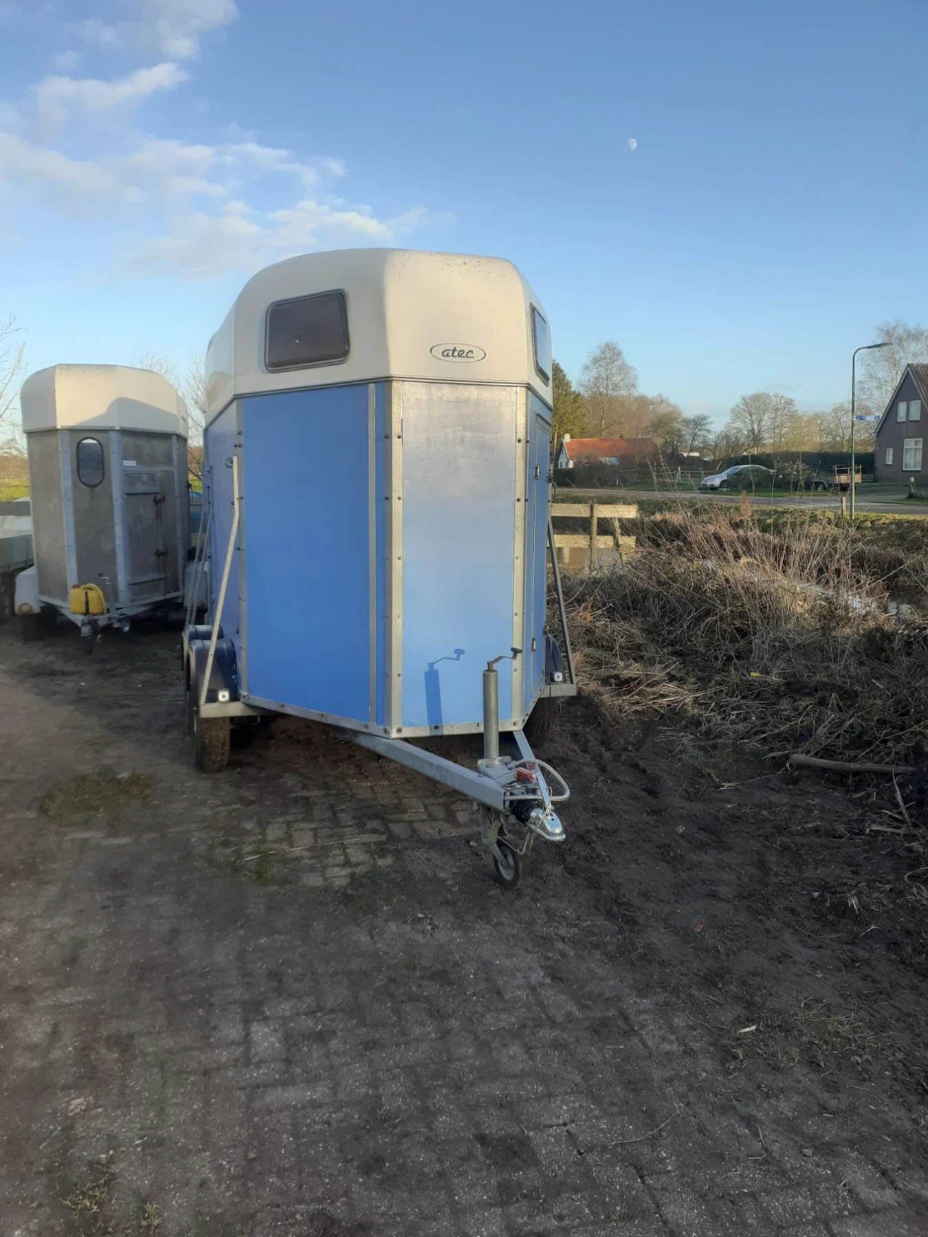 �� ��������� | Mobile.bg � ����������� 4