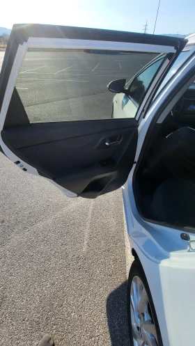 Toyota Auris | Mobile.bg    9