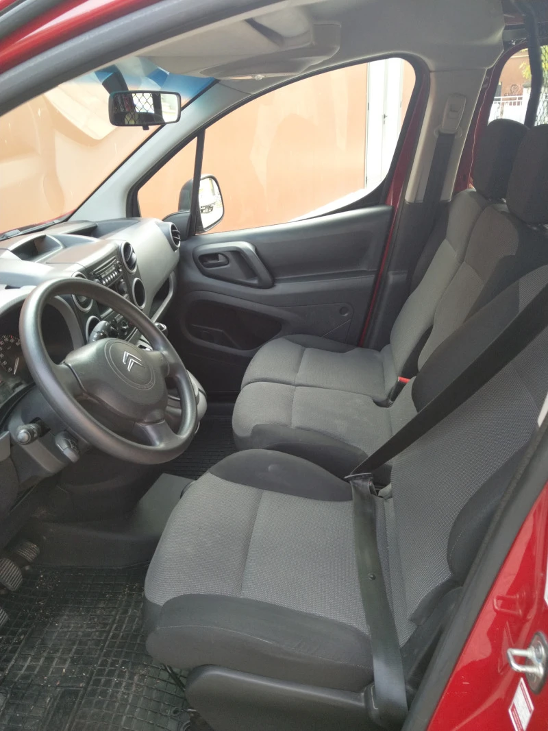 Citroen Berlingo, снимка 11 - Автомобили и джипове - 47367645