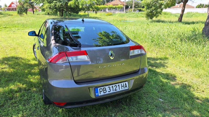 Renault Laguna, снимка 5 - Автомобили и джипове - 46343412
