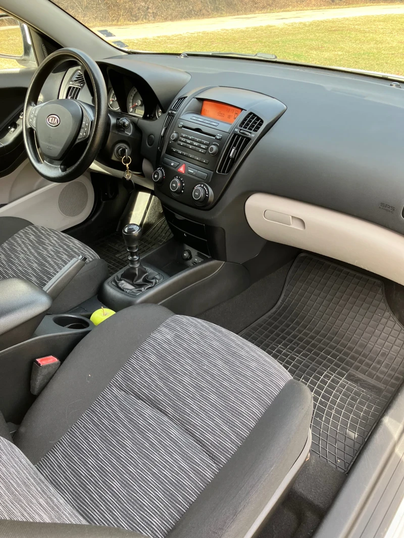 Kia Ceed pro ceed, снимка 6 - Автомобили и джипове - 47357162