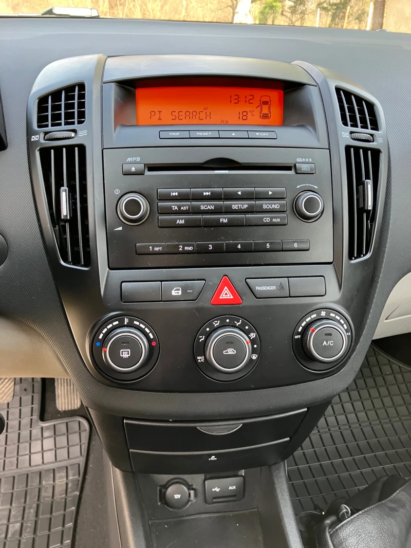 Kia Ceed pro ceed, снимка 11 - Автомобили и джипове - 47357162