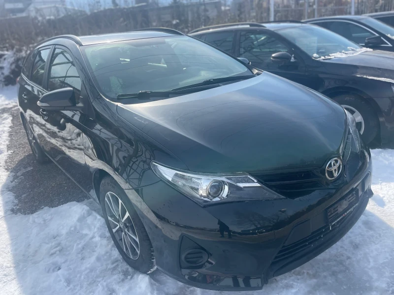 Toyota Auris 1.33i ШВЕЙЦАРИЯ, ПЪЛНА ИСТОРИЯ!, снимка 1 - Автомобили и джипове - 49242737