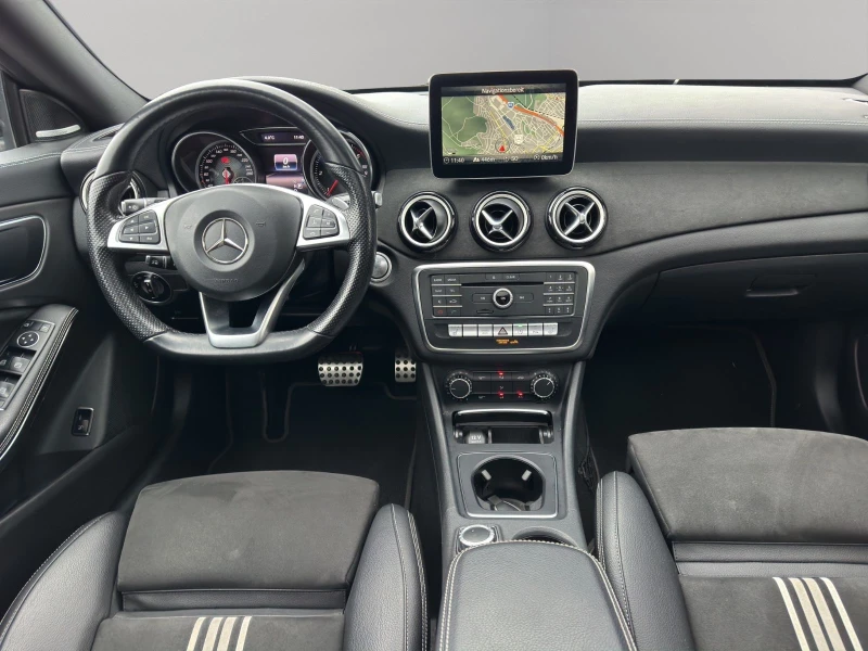 Mercedes-Benz CLA 220 AMG/177HP/EDITION/PANO/CAM/LED/AMBI/KLESS/438v, снимка 11 - Автомобили и джипове - 50302541