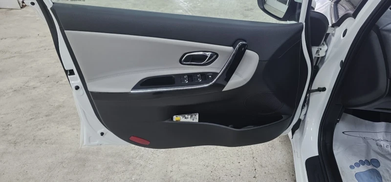 Kia Ceed 1.6 crdi навигация камера Германия  Лизинг , снимка 14 - Автомобили и джипове - 51452279