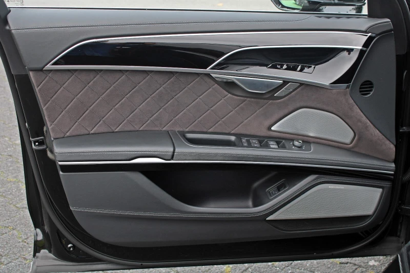 Audi A8 55 TFSI QUATTRO LONG B&O 360 PANORAMA MATRIX, снимка 6 - Автомобили и джипове - 52158816