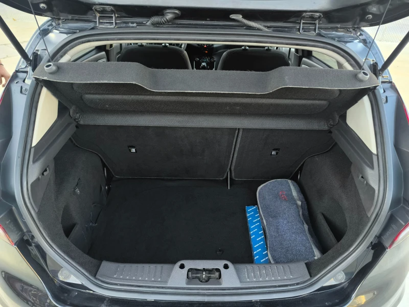 Ford Fiesta 1.0 EcoBoost (SCTi, 125 к.с.) Titanium , снимка 13 - Автомобили и джипове - 52588272