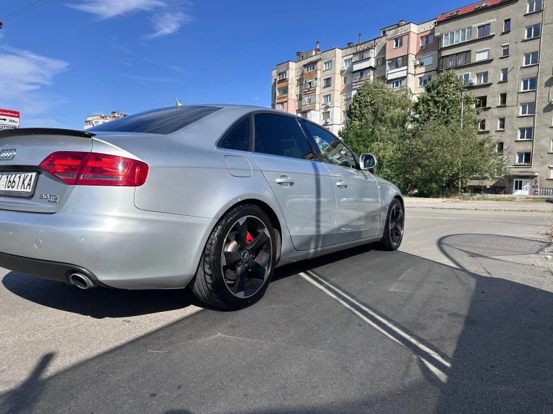 Audi A4 3.0, снимка 9 - Автомобили и джипове - 52956967