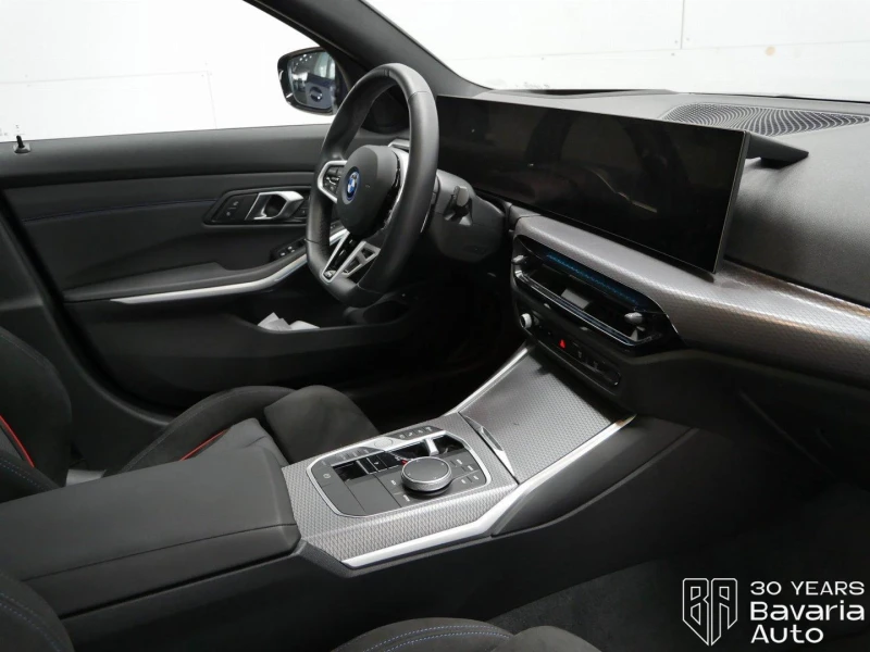 BMW 330 e Touring M Sport Paket Sportautomatic, снимка 7 - Автомобили и джипове - 52669881