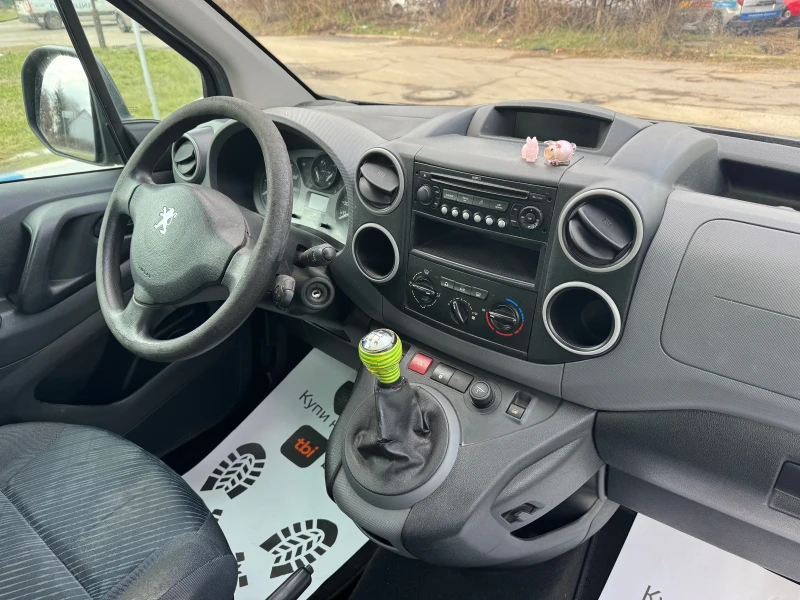 Peugeot Partner 1.6Бензин , снимка 13 - Автомобили и джипове - 53104114