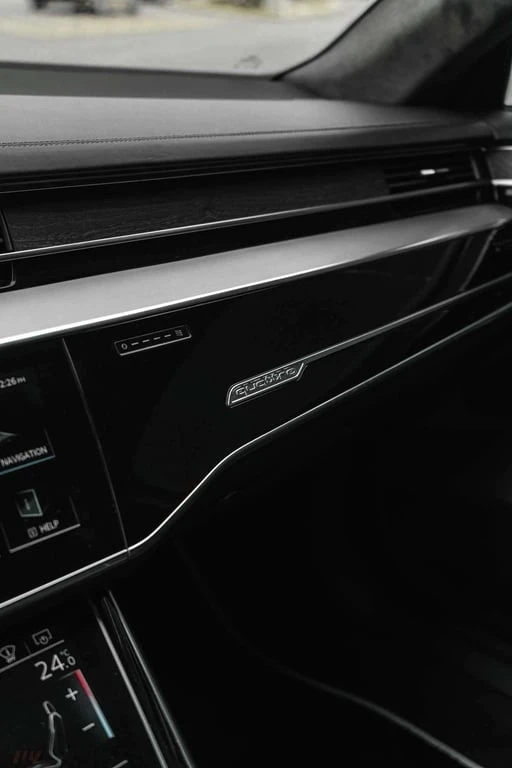 Audi A8 S8 Pack | Long 55ТFSI quattro   CARFAX - изображение 8