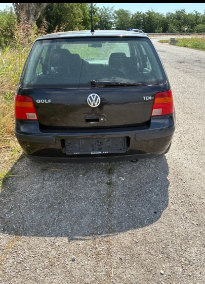 VW Golf, снимка 4 - Автомобили и джипове - 55318819