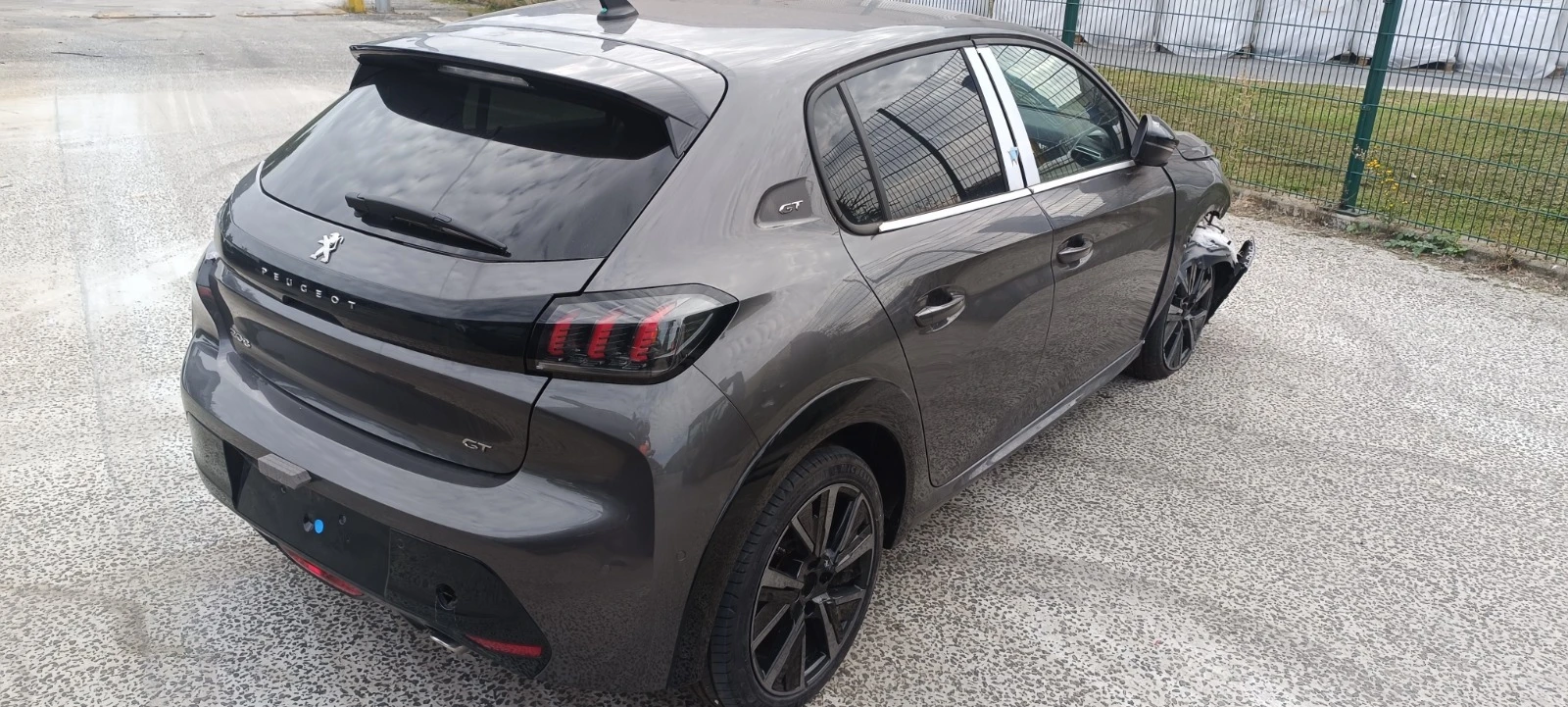 Peugeot 208 1.2THP | Mobile.bg — изображение 13