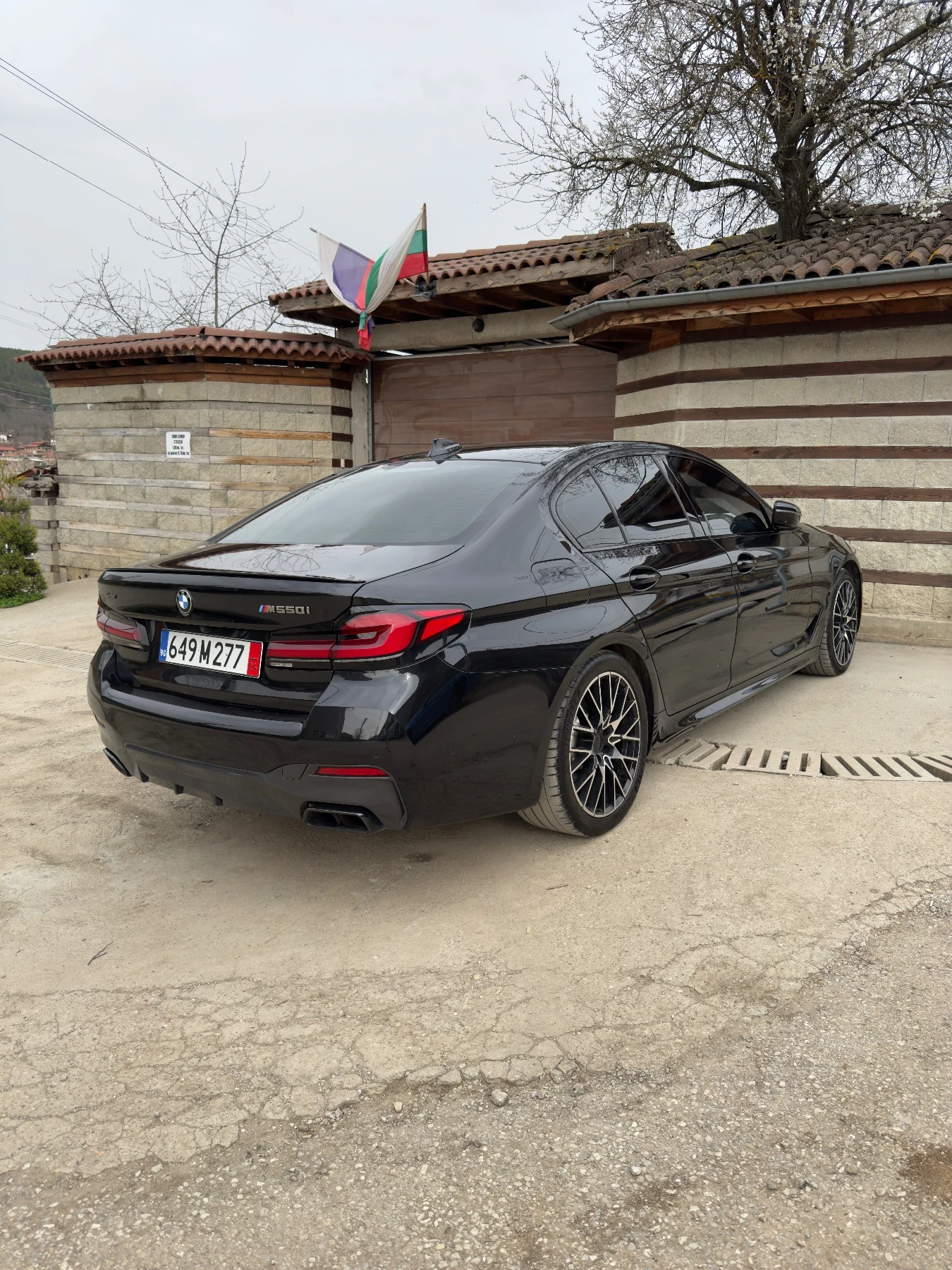 BMW 550  М550xDrive - изображение 2