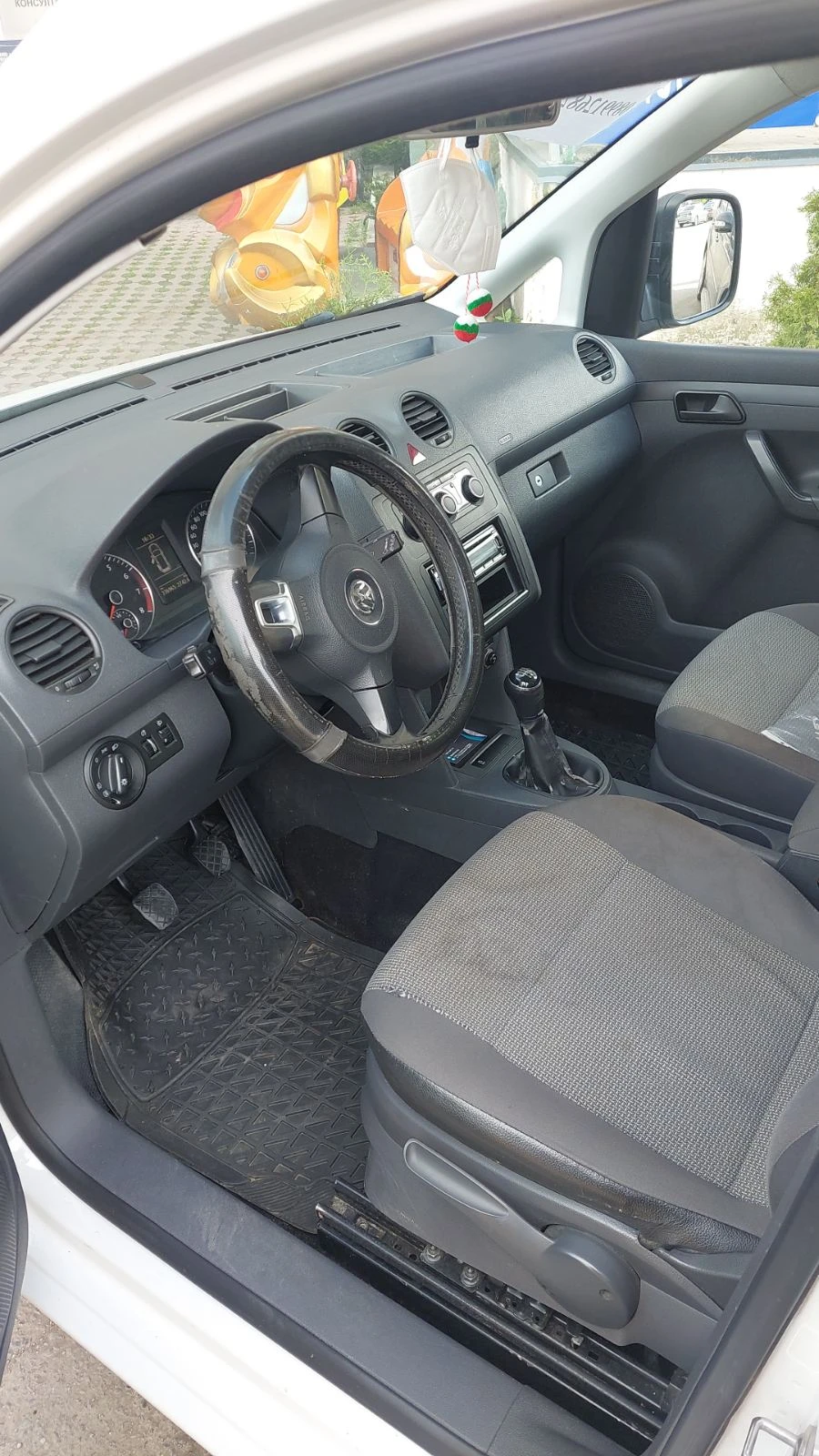 VW Caddy M1 - изображение 5
