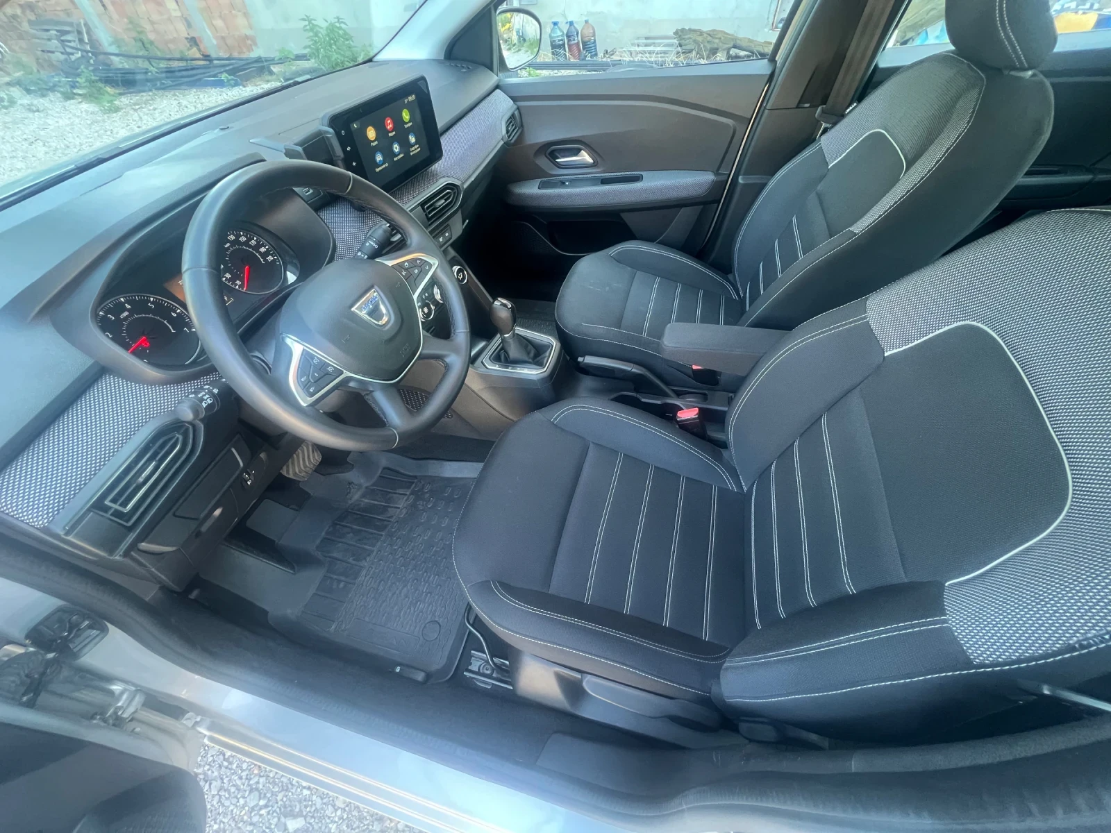 Dacia Logan 1.0i -92 k.c. - изображение 8