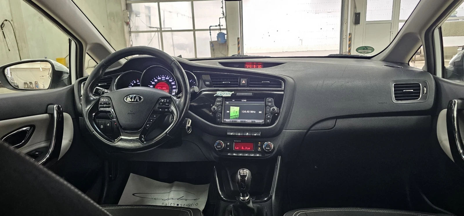 Kia Ceed 1.6 crdi       | Mobile.bg   12