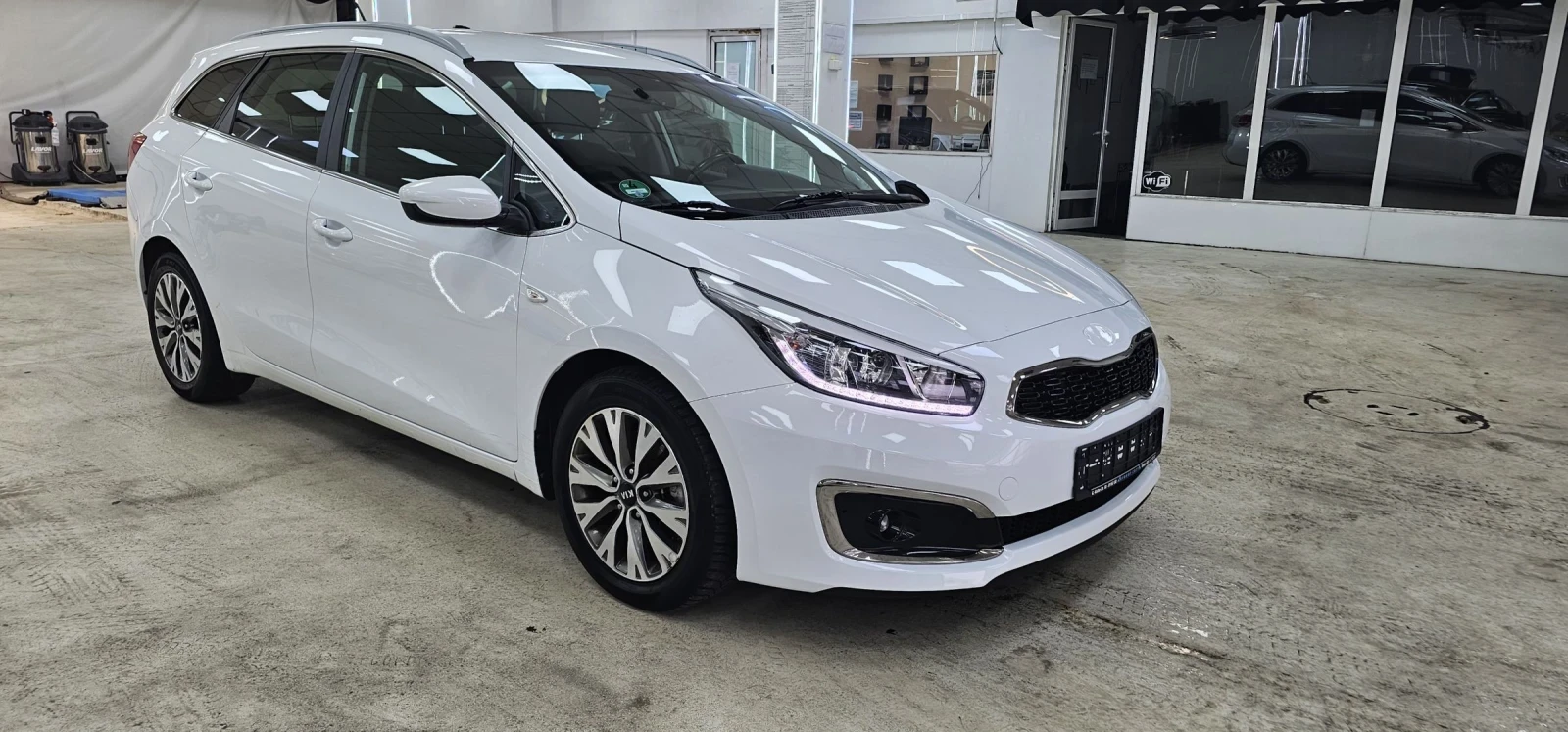 Kia Ceed 1.6d навигация камера Германия  Лизинг  - изображение 3