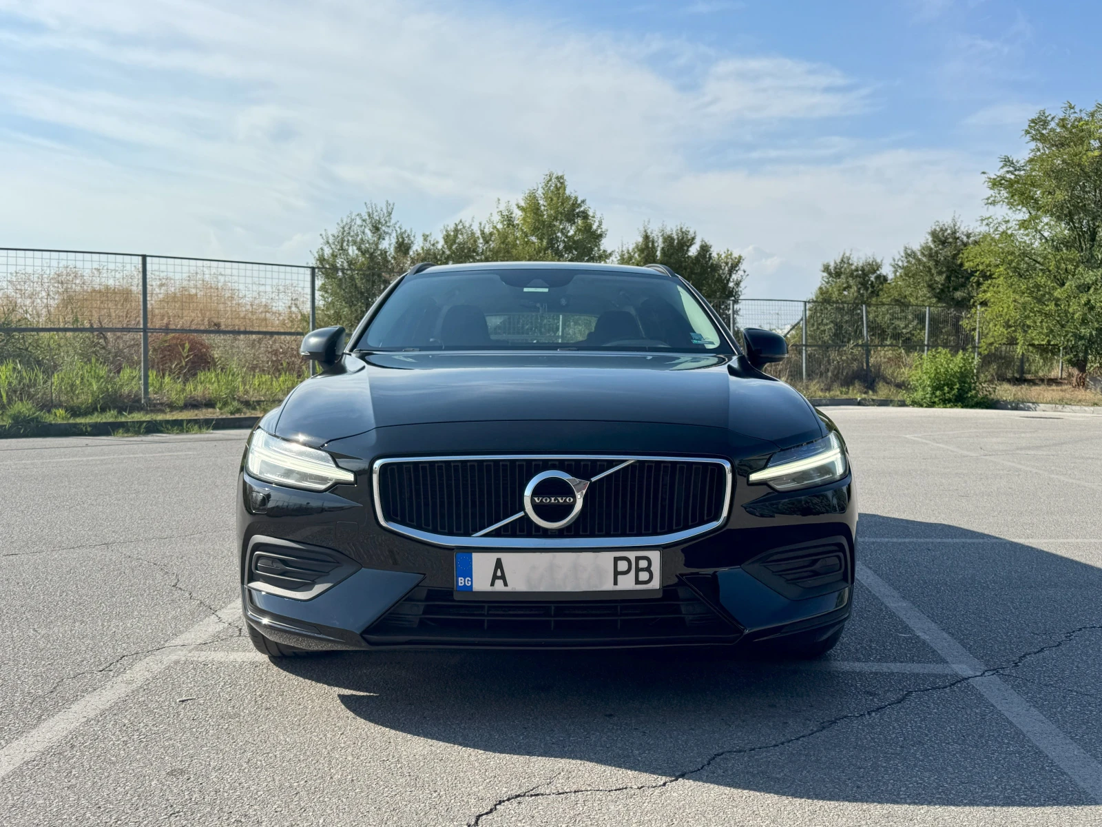 Volvo V60 D4 Momentum - изображение 2