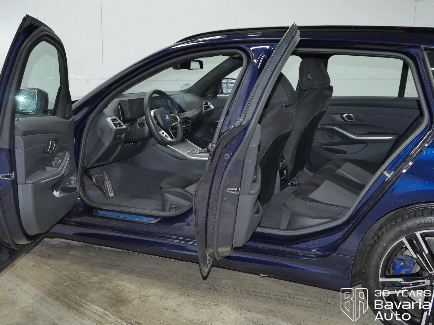 BMW 330 e Touring M Sport Paket Sportautomatic | Mobile.bg   5