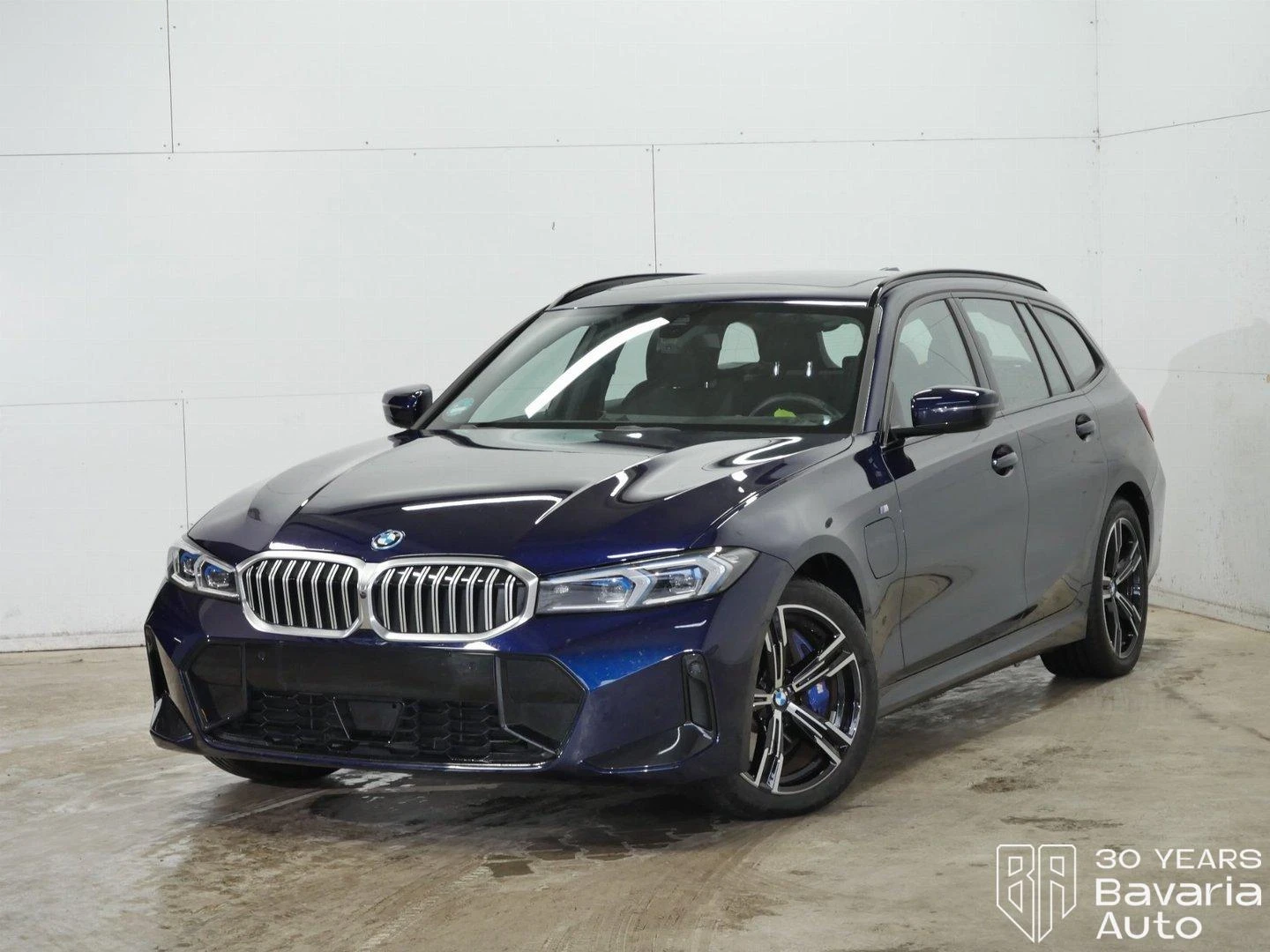 BMW 330 e Touring M Sport Paket Sportautomatic | Mobile.bg   1