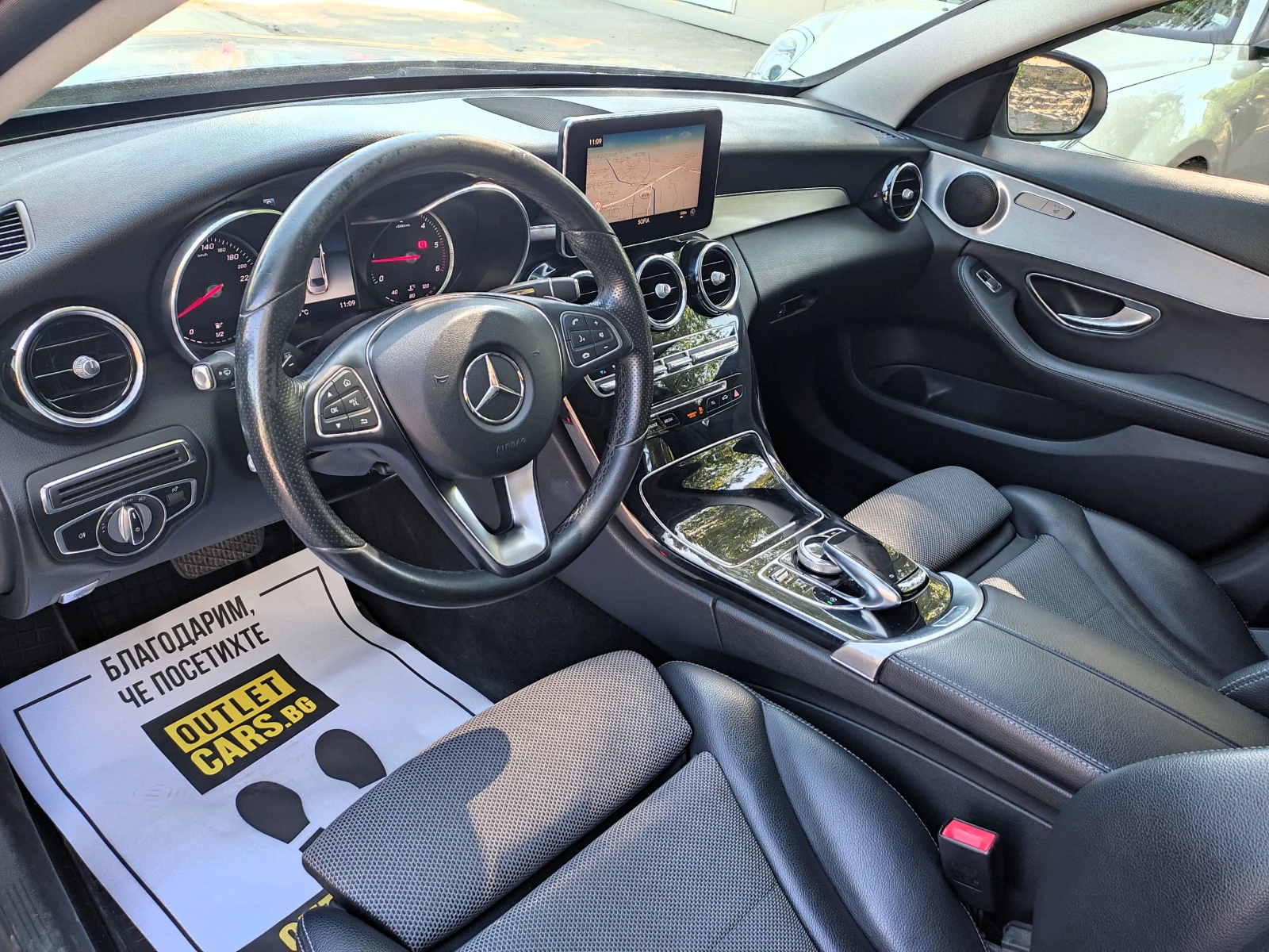 Mercedes-Benz C 200 Avantgarde, снимка 6 - Автомобили и джипове - 53827485