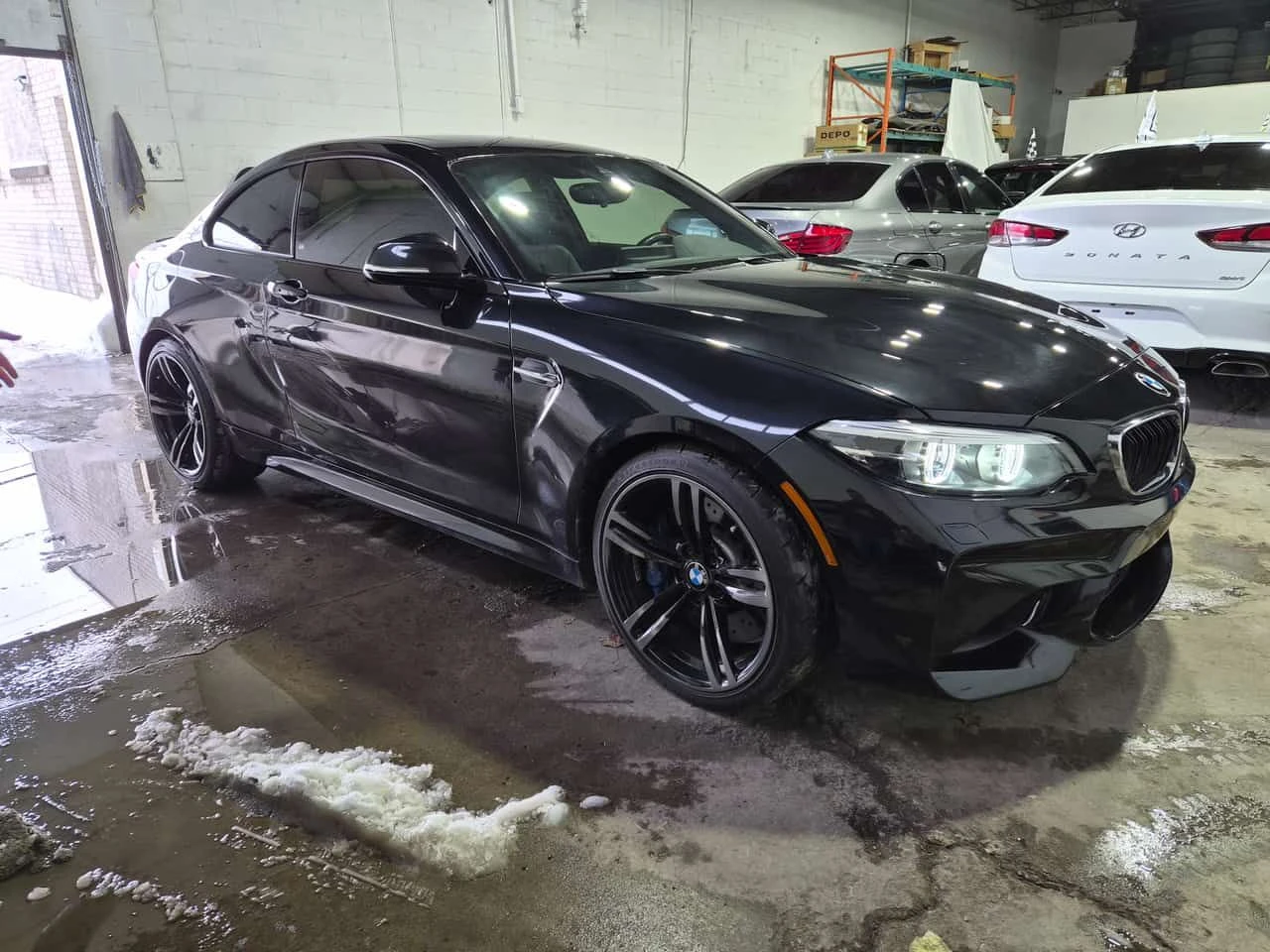 BMW M2 * CARFAX * РЪЧНА КУТИЯ * ЕДИН СОБСТВЕНИК, снимка 3 - Автомобили и джипове - 53978649