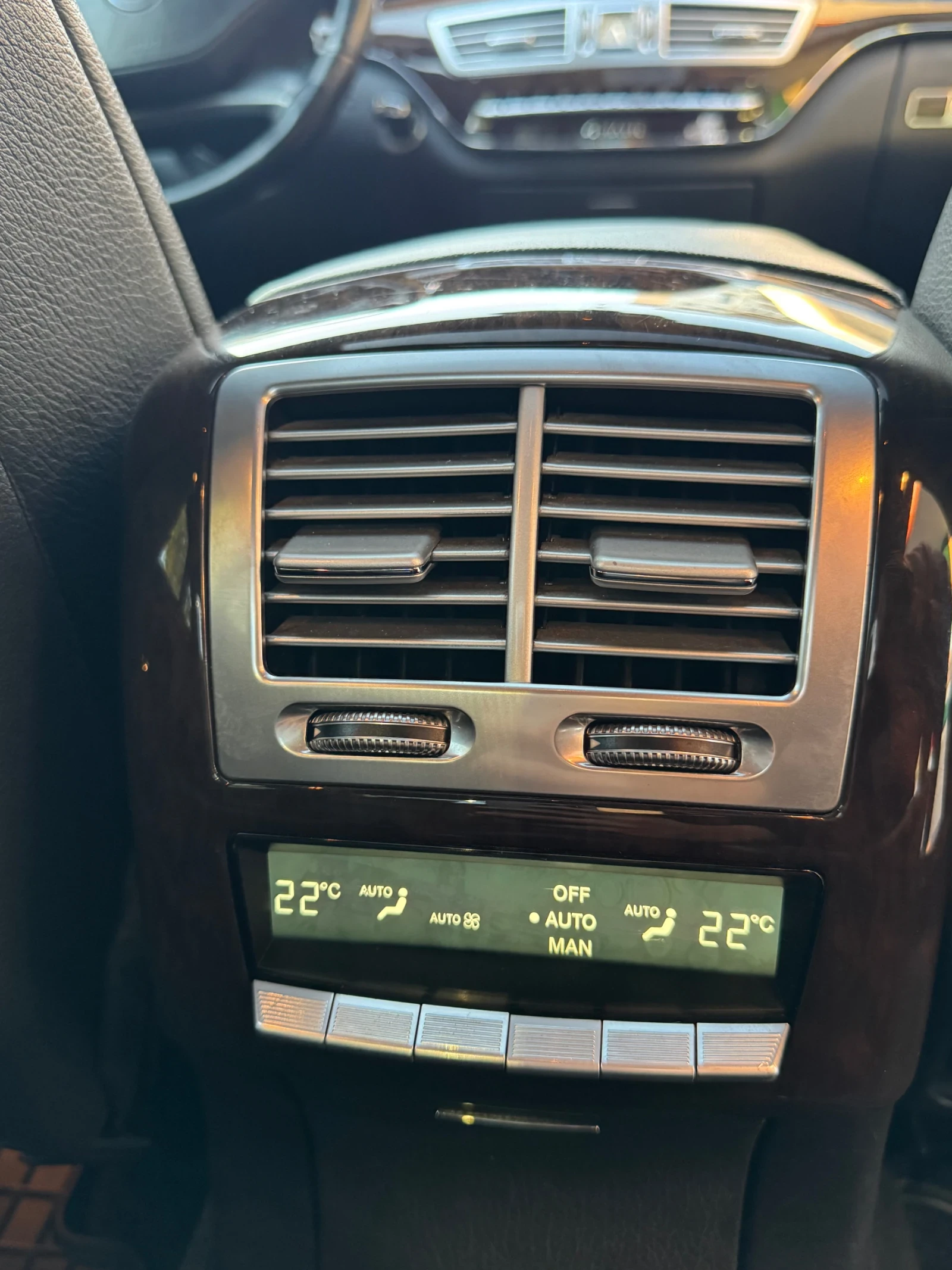 Mercedes-Benz S 350 LONG 4 MATIC ШВЕЙЦАРИЯ, снимка 13 - Автомобили и джипове - 54160497