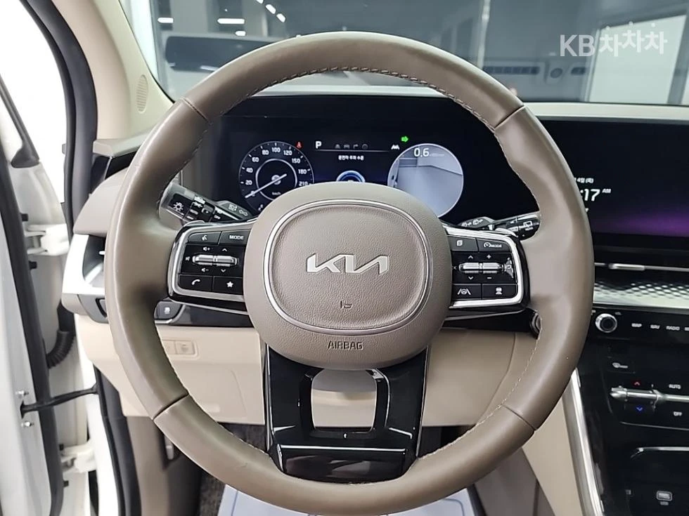 Kia Carnival | Mobile.bg � ����������� 9