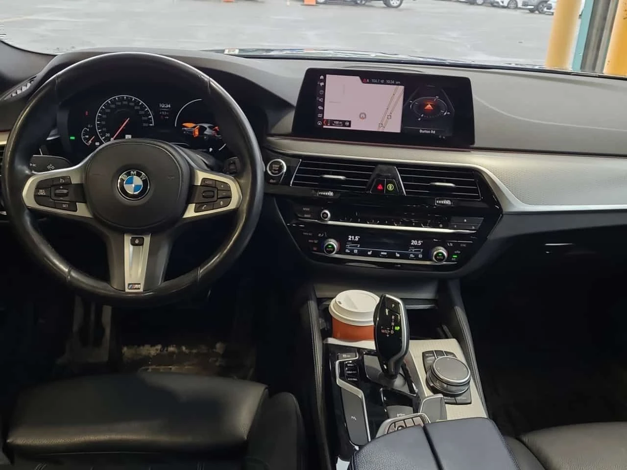 BMW 530 xDrive/CARFAX/ШИБИДАХ/ПОДГРЕВИ, снимка 8 - Автомобили и джипове - 55043905
