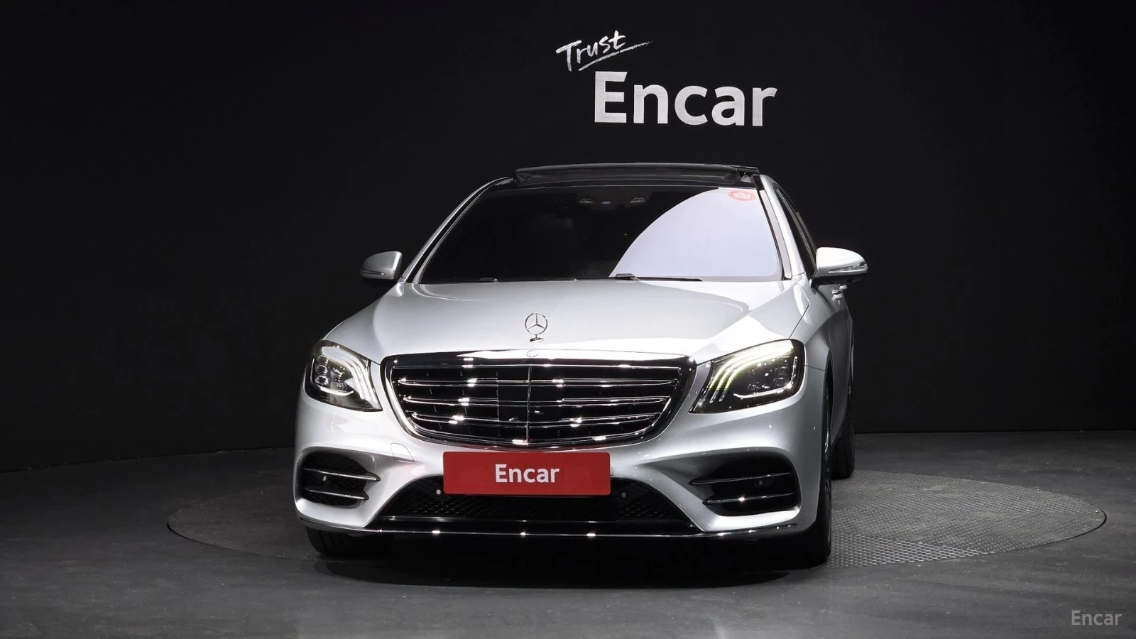Mercedes-Benz S 350 D* 4MATIC* КОЖА* ПОДГРЕВ* ОБДУХВ* BURMASTER* PANO*, снимка 3 - Автомобили и джипове - 55666954