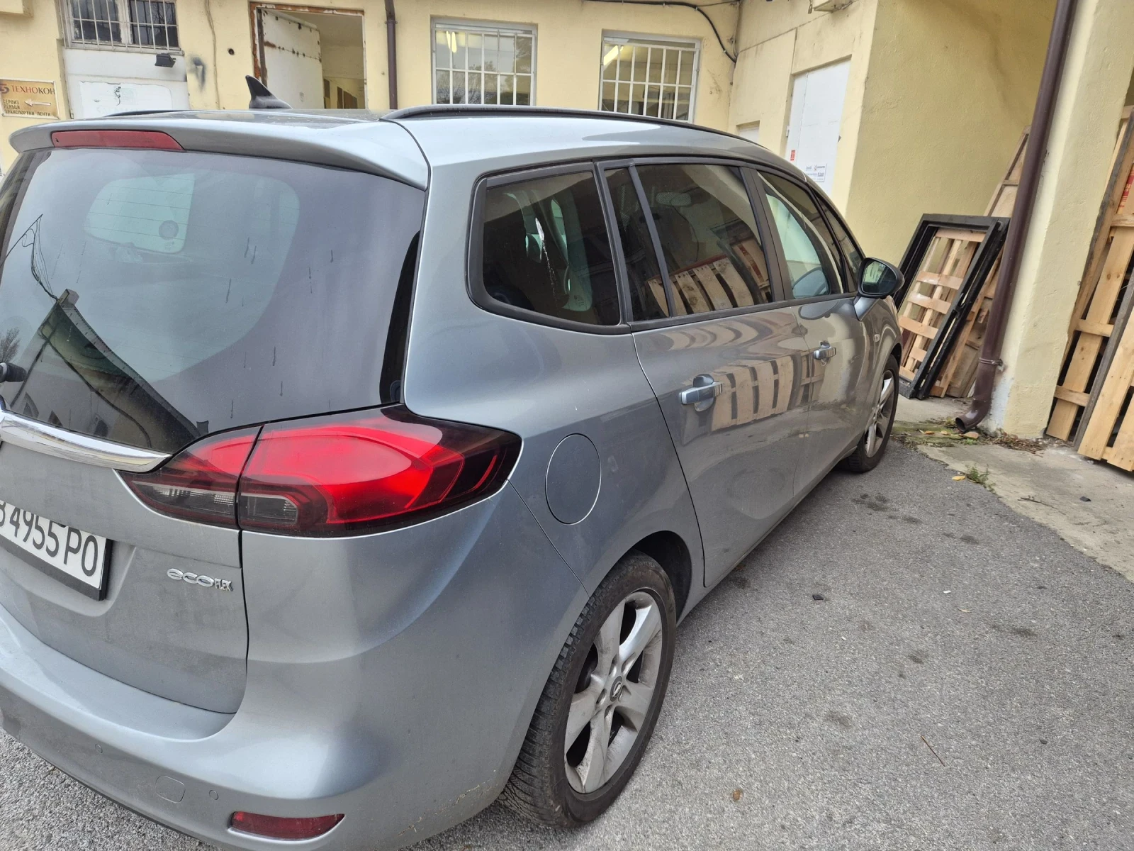 Opel Zafira, снимка 4 - Автомобили и джипове - 55743014