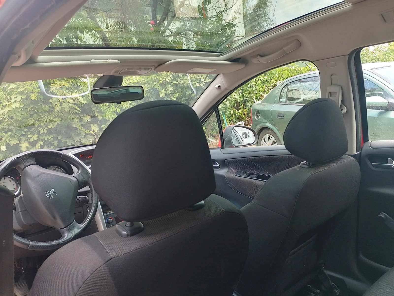 Peugeot 207 SW, снимка 10 - Автомобили и джипове - 55808343