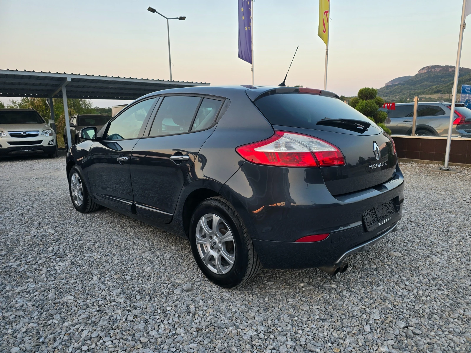 Renault Megane 1, 2 КЛИМАТРОНИК !!GT-LINE !! , снимка 3 - Автомобили и джипове - 56051854