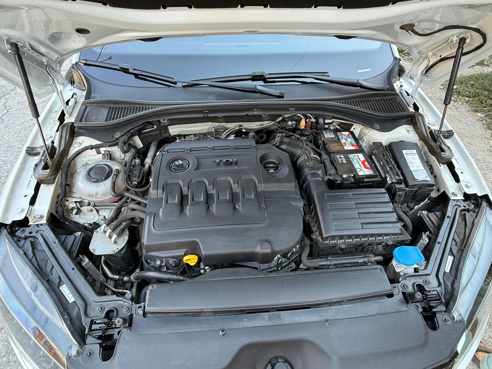 Skoda Superb, снимка 7 - Автомобили и джипове - 56151348