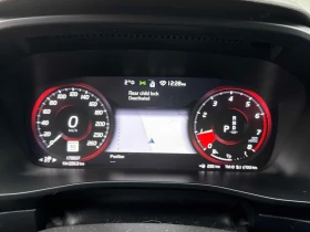 Volvo XC40 T5 AWD/ПАНОРАМА/360 КАМЕРИ, снимка 8