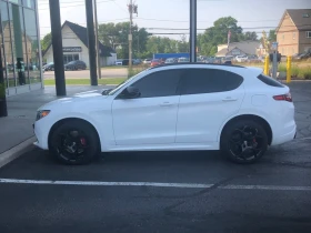 Alfa Romeo Stelvio * Veloce * CARFAX * БЕЗ ПЪРВОНАЧАЛНА ВНОСКА - 46850 лв. / 23954.02 € - 38670974 2