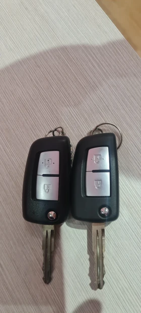 Nissan Qashqai - 6100 € / 11930.56 лв. - 94735935 13