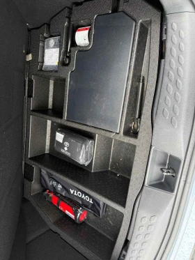 Toyota C-HR 2.0HYBRID/FACELIFT/BI-TONE/ГАРАНЦИЯ/КАТО НОВА!!! - 21221 € / 41504.67 лв. - 45302269 11