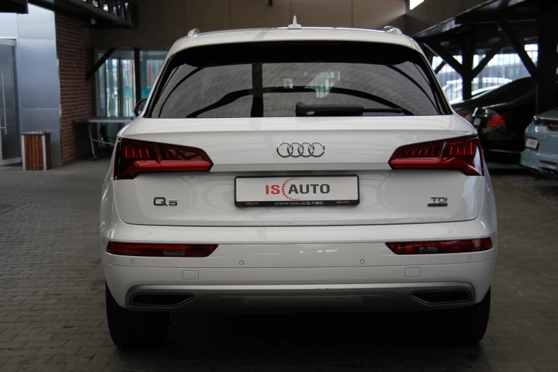 Audi Q5 2.0TDI/SportLine/Matrix/Nappa, снимка 5 - Автомобили и джипове - 47454930