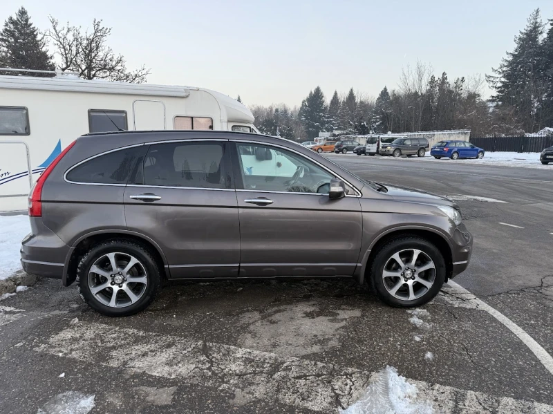 Honda Cr-v 2.2 i-DTEC Facelift, снимка 7 - Автомобили и джипове - 48769387