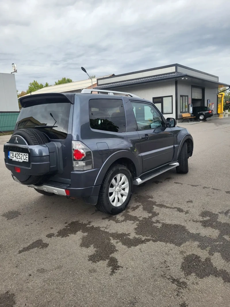 Mitsubishi Pajero, снимка 2 - Автомобили и джипове - 53155775