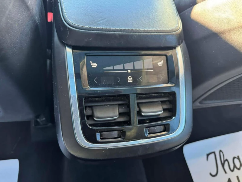 Volvo Xc90 T6 Inscription PANO* CAM* BOWERS&WILKINS* ПОДГРЕВ*, снимка 11 - Автомобили и джипове - 52936953