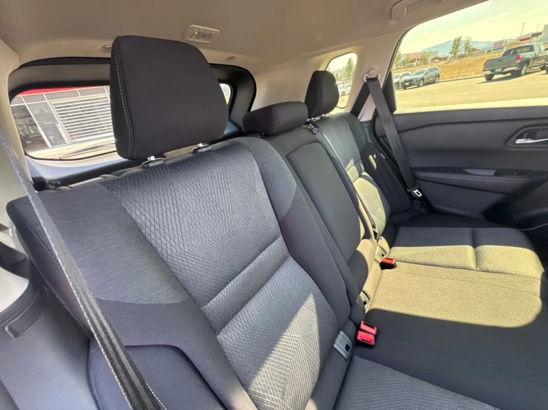 Nissan Rogue * SV Moonroof * CARFAX * БЕЗ ПЪРВОНАЧАЛНА ВНОСКА, снимка 17 - Автомобили и джипове - 53134761